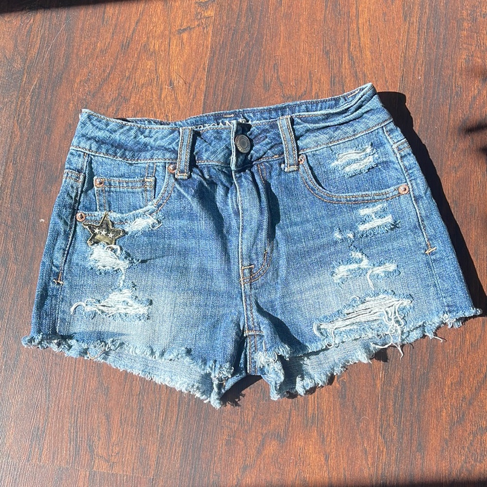 American eagle 🦅 shorts 🩳 size 0